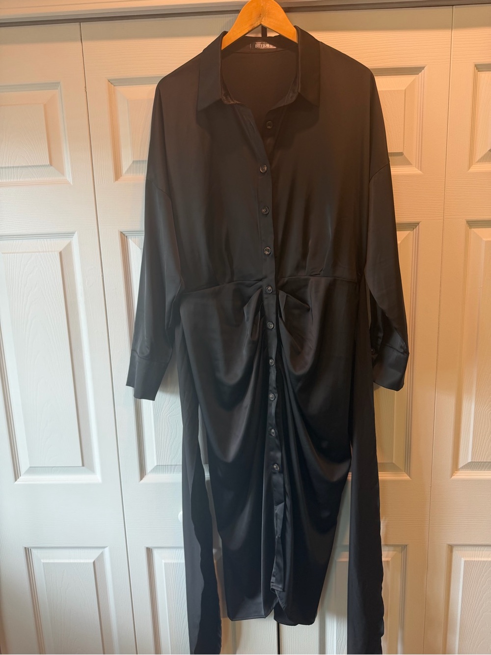 Black shirt dress - Picture 4 of 8